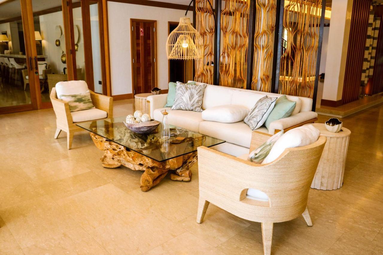 L'Escale Resort Marina & Spa - Small Luxury Hotels Of The World 维多利亚 外观 照片